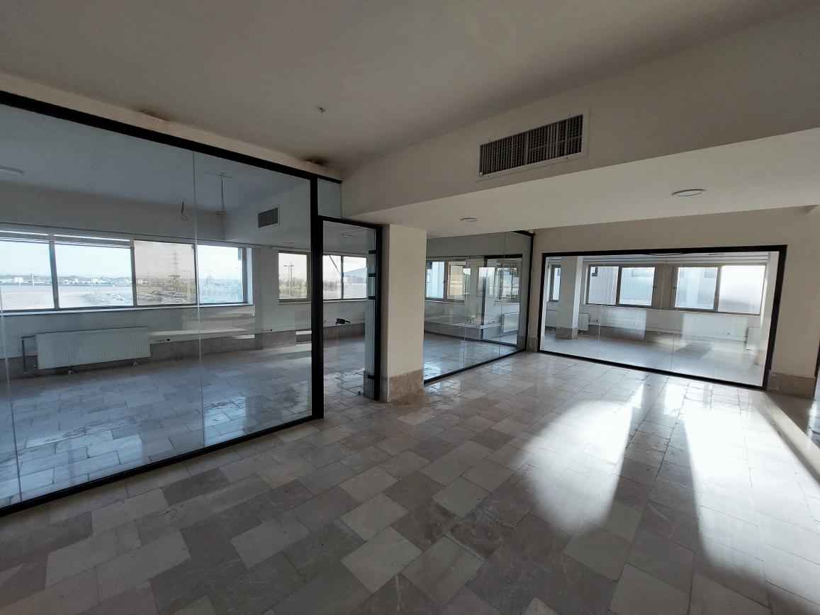 پارتیشن شیشه ای