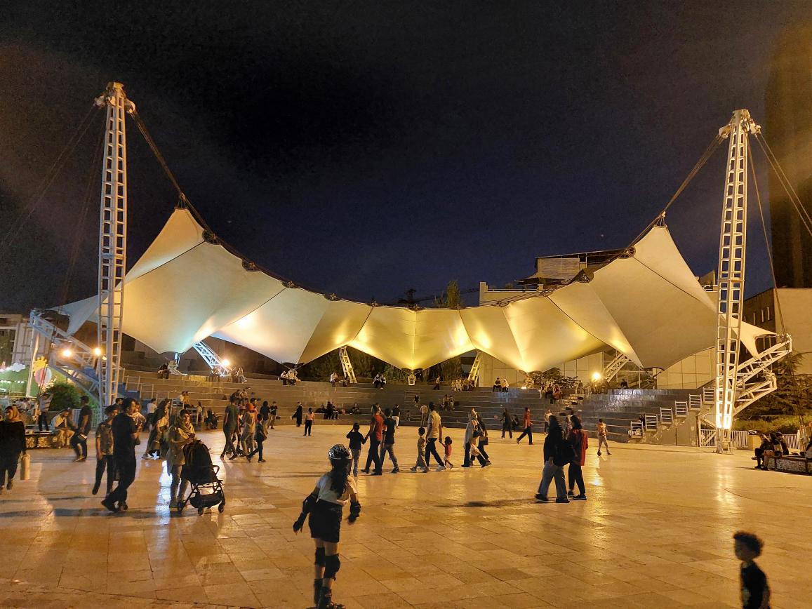 سازه پارچه ای-fabiric shade structure